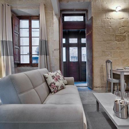 Laparelli Suites: Luxury Suite 2 Валетта Экстерьер фото