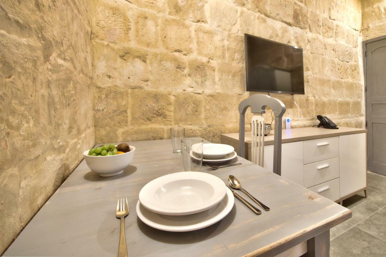 Laparelli Suites: Luxury Suite 2 Валетта Экстерьер фото